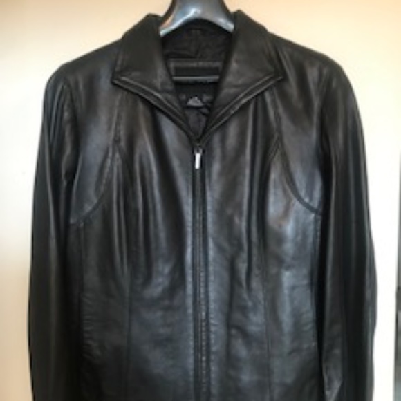 Veste En Cuir Noir Nine West - Taille M - Fermeture Zippée Et Doublée - Très Bon état